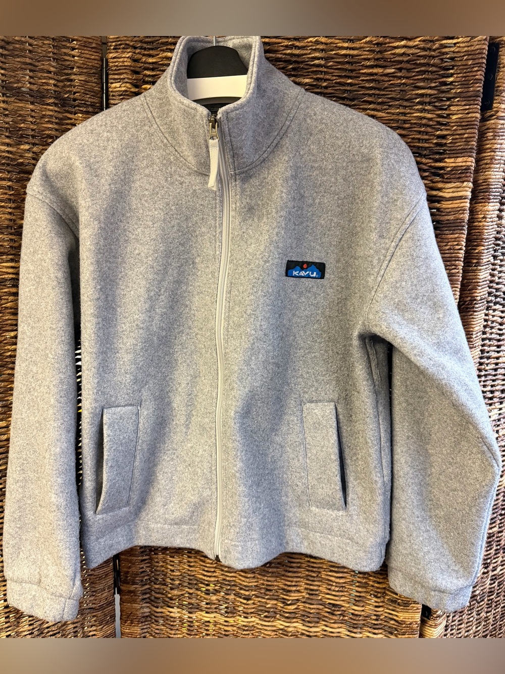 Kavu Women’s Amaya-Light Gray Full-Zip Fleece Jacket, Small